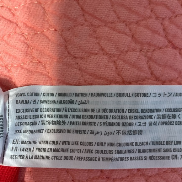 Vintage Abercrombie & Fitch Super Soft Red LogoTee - Picture 8 of 10